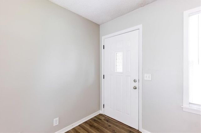 804 N Ute Street, Independence, MO 64056
