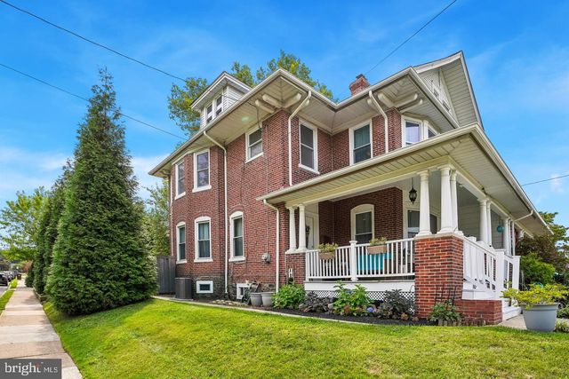 625 E WALNUT ST, North Wales, PA 19454