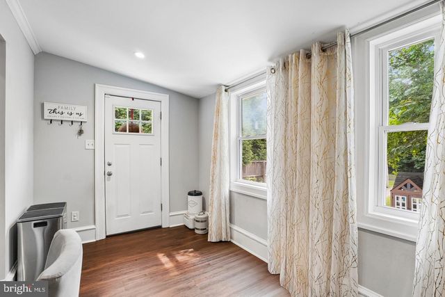 625 E WALNUT ST, North Wales, PA 19454