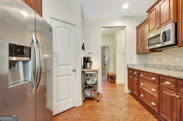 211 Hayden Lane, Newnan, GA 30265