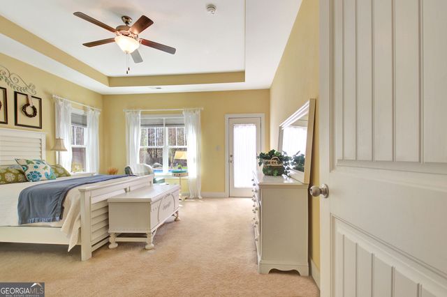 211 Hayden Lane, Newnan, GA 30265