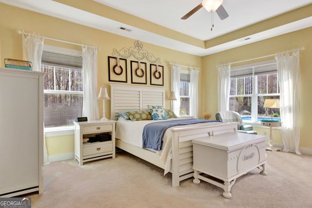 211 Hayden Lane, Newnan, GA 30265