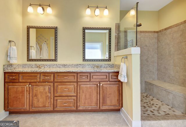 211 Hayden Lane, Newnan, GA 30265