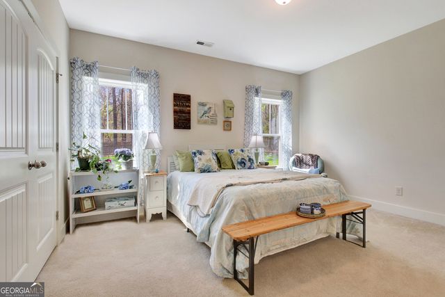 211 Hayden Lane, Newnan, GA 30265