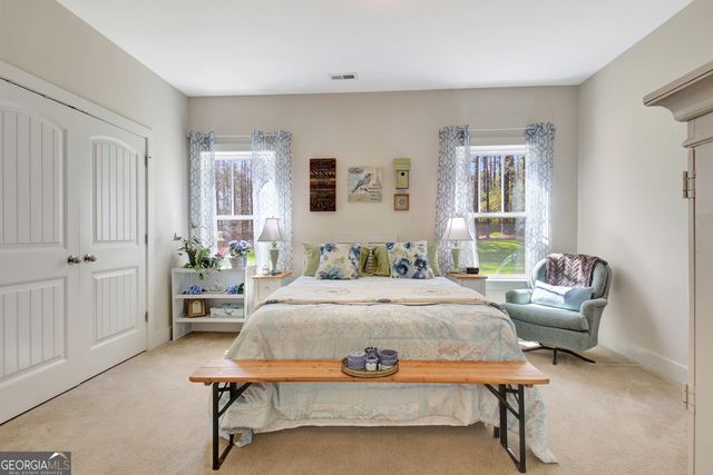 211 Hayden Lane, Newnan, GA 30265