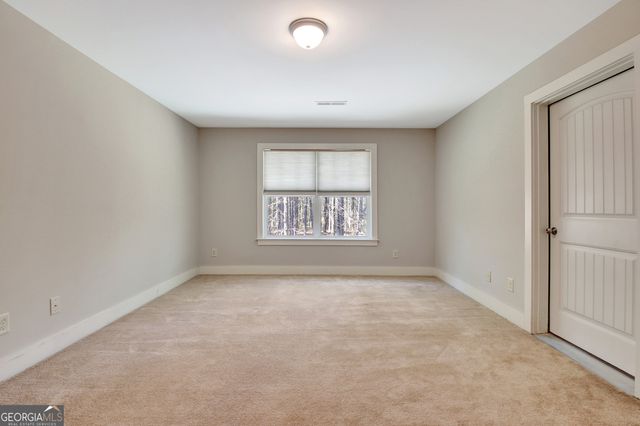 211 Hayden Lane, Newnan, GA 30265