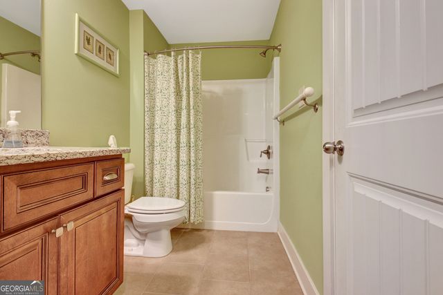 211 Hayden Lane, Newnan, GA 30265