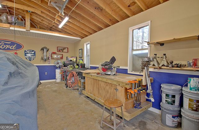 211 Hayden Lane, Newnan, GA 30265