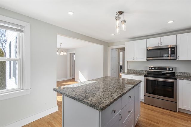 26 Country Hill Road, Cumberland, RI 02864