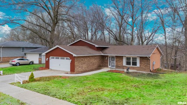 3563 W SAYMORE Lane, Peoria, IL 61615