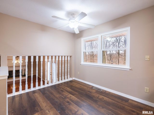 3563 W SAYMORE Lane, Peoria, IL 61615