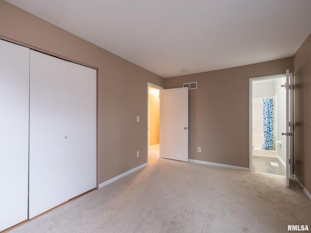 3563 W SAYMORE Lane, Peoria, IL 61615