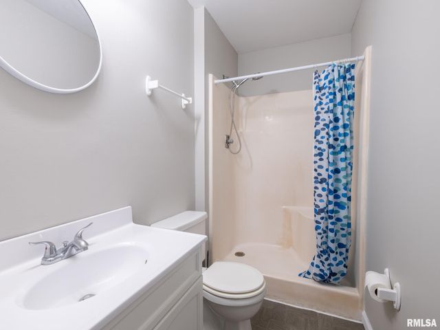 3563 W SAYMORE Lane, Peoria, IL 61615