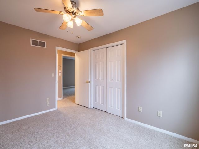 3563 W SAYMORE Lane, Peoria, IL 61615