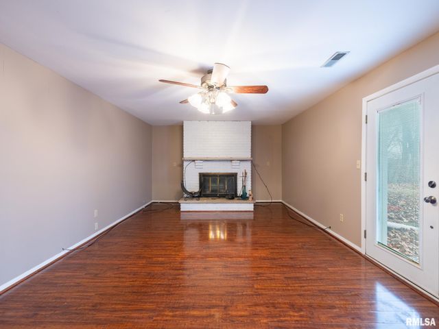 3563 W SAYMORE Lane, Peoria, IL 61615