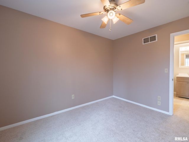 3563 W SAYMORE Lane, Peoria, IL 61615