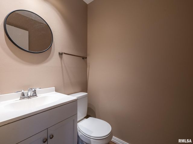 3563 W SAYMORE Lane, Peoria, IL 61615