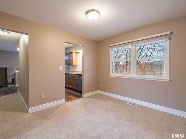 3563 W SAYMORE Lane, Peoria, IL 61615