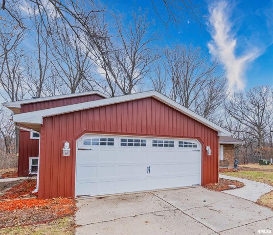 3563 W SAYMORE Lane, Peoria, IL 61615