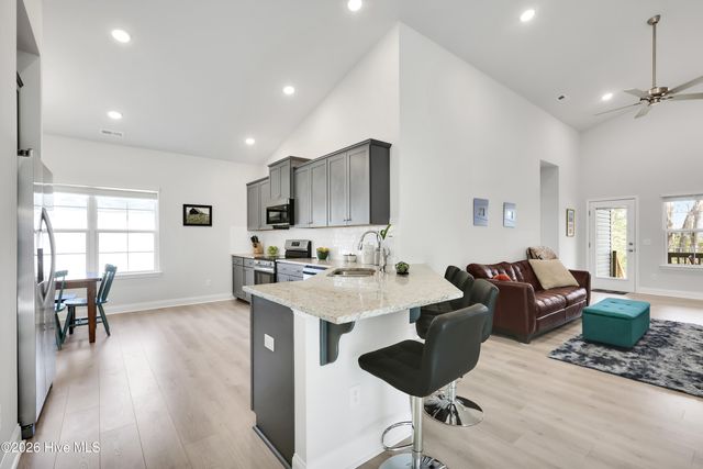 795 Pantego Boulevard SE, Bolivia, NC 28422