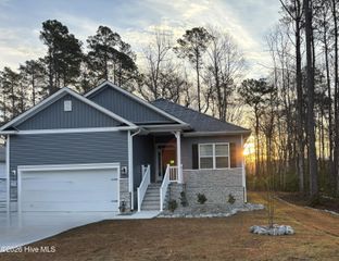 795 Pantego Boulevard SE, Bolivia, NC 28422