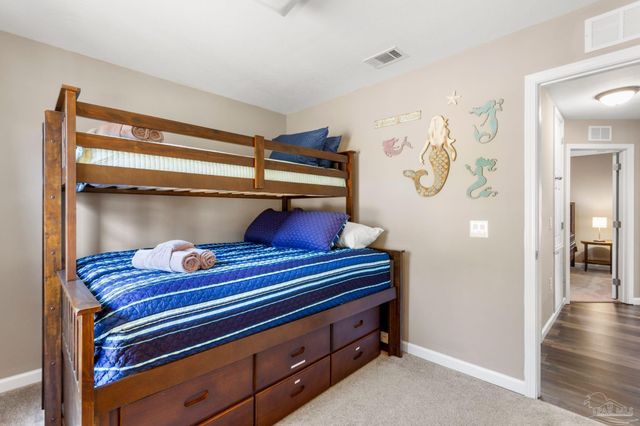 1973 Salamanca St, Navarre, FL 32566