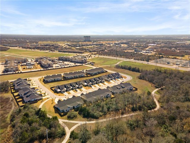 5046 Mooney Falls Drive, Bryan, TX 77802