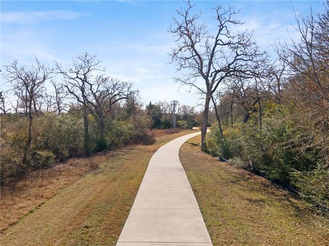 5046 Mooney Falls Drive, Bryan, TX 77802