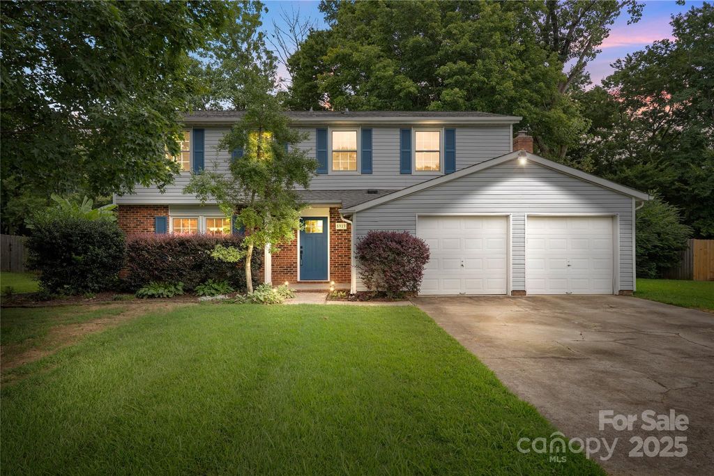 5919 Carpenter Drive, Charlotte, NC 28226