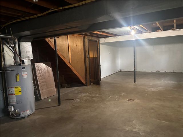 151 Locust St, South Union Twp, PA 15445