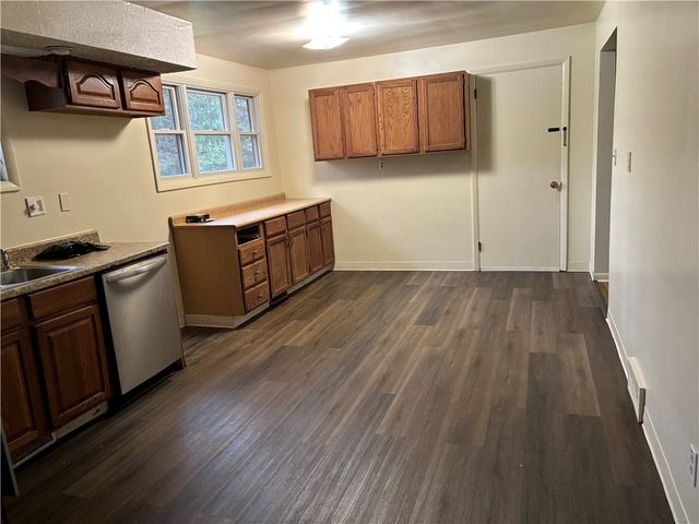 151 Locust St, South Union Twp, PA 15445