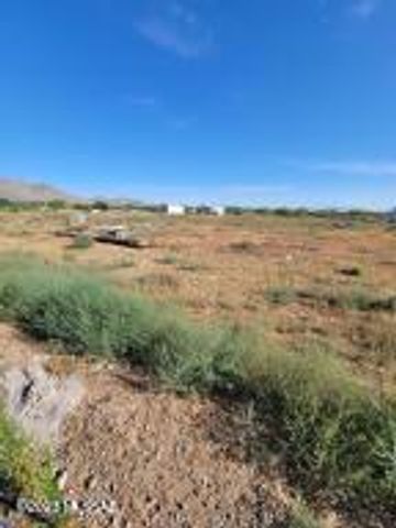 1081 W Dream Catcher Way, Cochise, AZ 85606