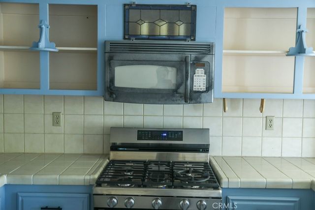 4545 W Avenue L10, Lancaster, CA 93536