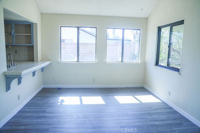 4545 W Avenue L10, Lancaster, CA 93536