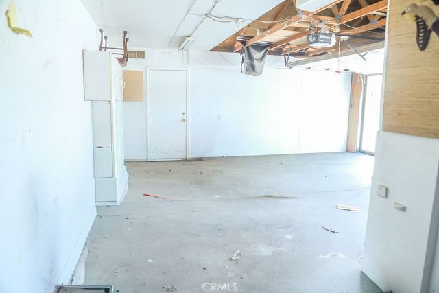 4545 W Avenue L10, Lancaster, CA 93536