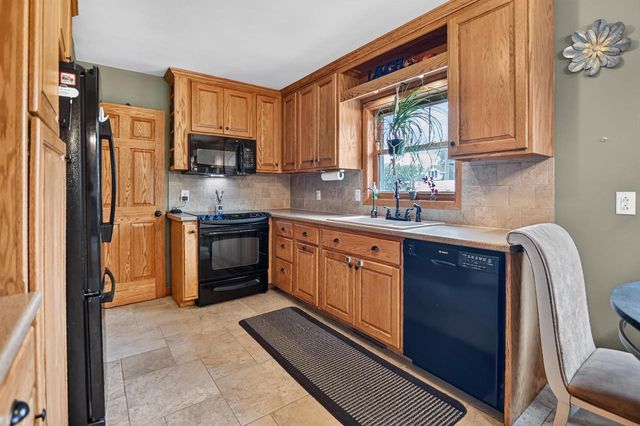 7766 Martinsville Road, Cross Plains, WI 53528