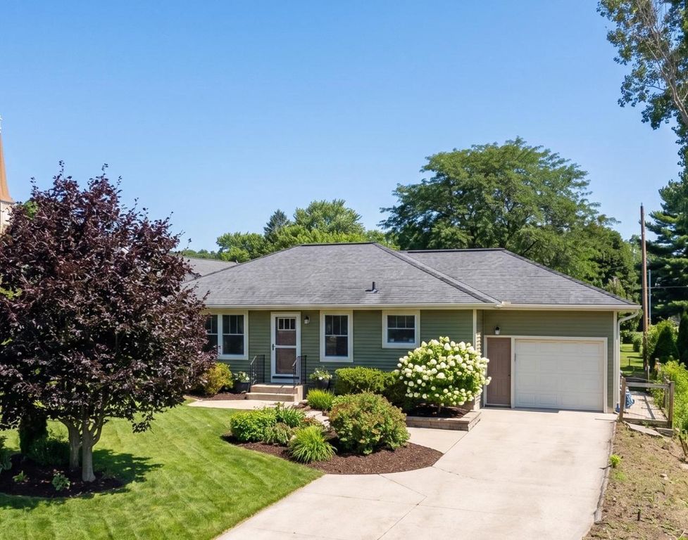 7766 Martinsville Road, Cross Plains, WI 53528