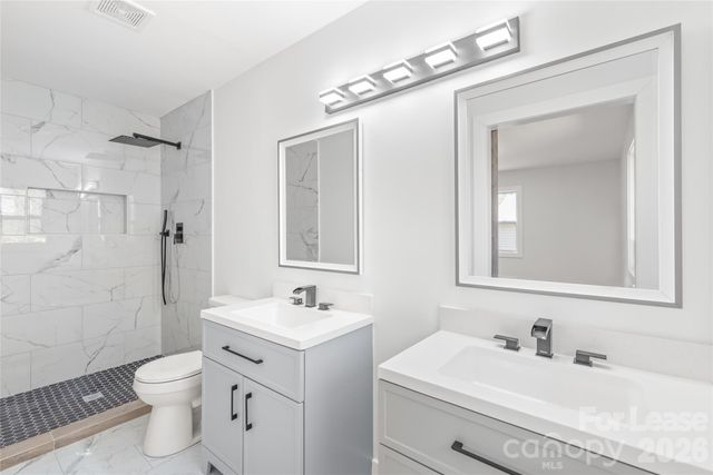 1315 Vickie Lane, Matthews, NC 28104