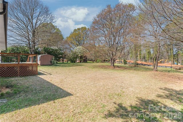 1315 Vickie Lane, Matthews, NC 28104