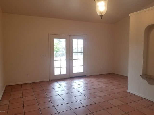 3331 E 24th Street, Tucson, AZ 85713