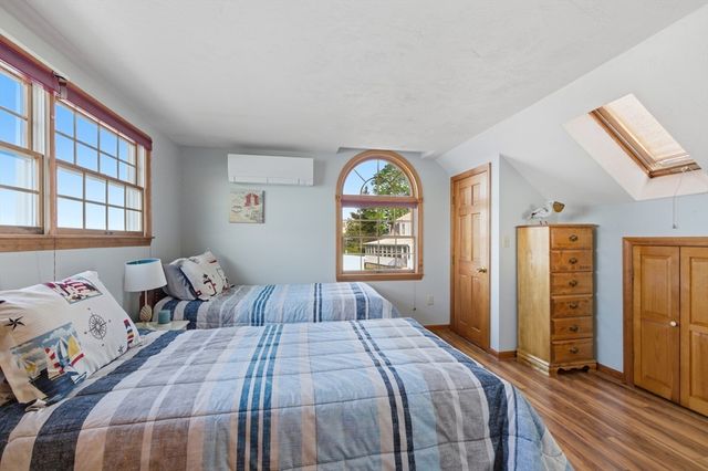 24 Holmes Ave, Kingston, MA 02364