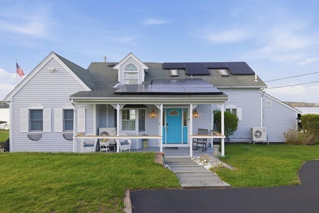 24 Holmes Ave, Kingston, MA 02364