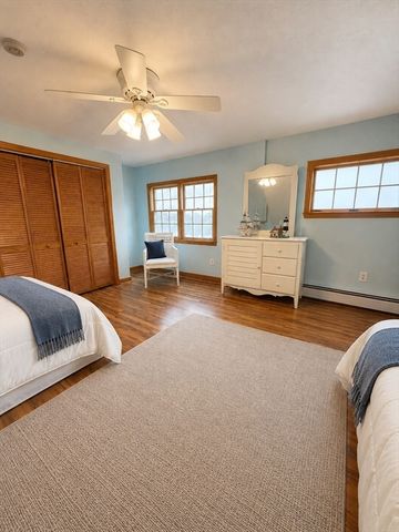 24 Holmes Ave, Kingston, MA 02364