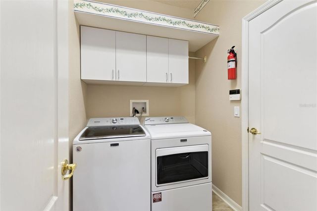 2190 CAXTON AVENUE, Clermont, FL 34711