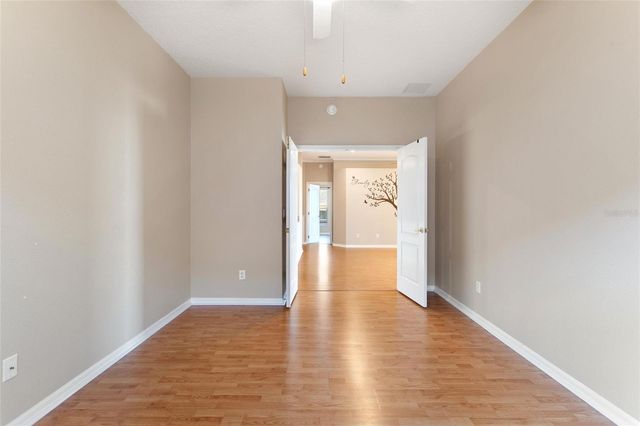 2190 CAXTON AVENUE, Clermont, FL 34711