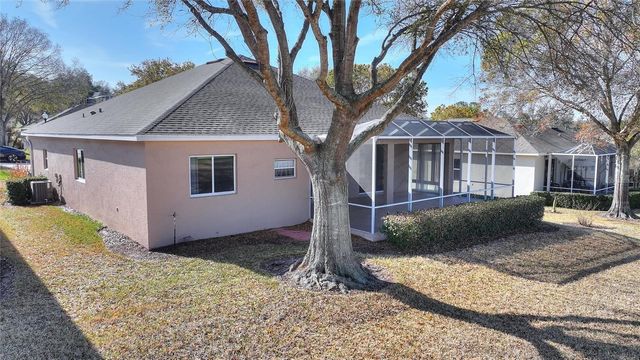 2190 CAXTON AVENUE, Clermont, FL 34711