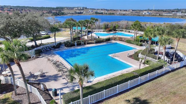 2190 CAXTON AVENUE, Clermont, FL 34711