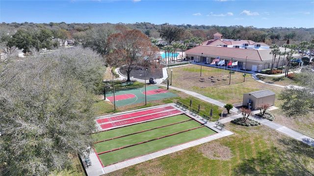 2190 CAXTON AVENUE, Clermont, FL 34711