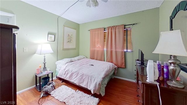 1569 Hialeah Drive, Las Vegas, NV 89119