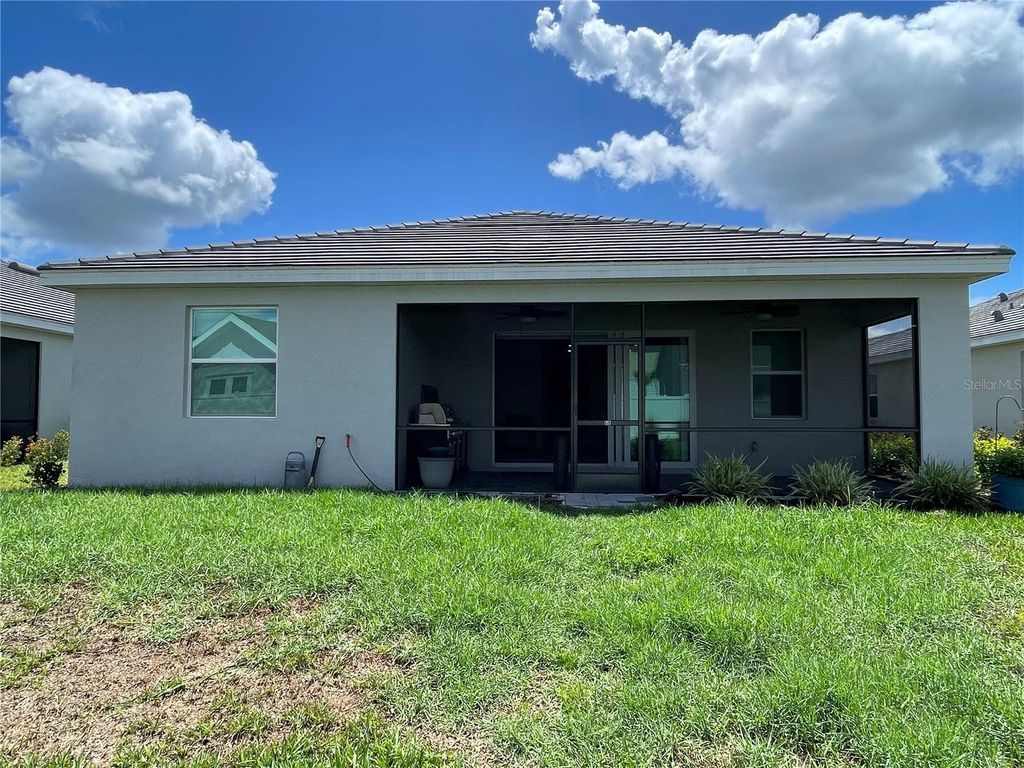 Image 28 of property listing at 11321 PINOT DRIVE, Venice, FL 34293